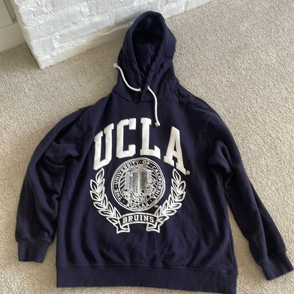 H&M woman’s hoodie.